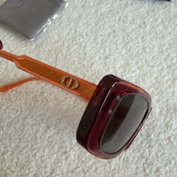 Dior Sunglasses - Picture 7 of 9